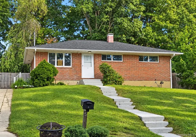 Single family home for sale at 5 Robin Rd, Brookhaven, NY 11784 | MLS# 1049546