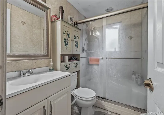 Photo 4 of Single family home for sale at 80 Ackerly Ln, Brookhaven, NY 11779 | MLS# 1049549 | Listing updated on 2026-10-03
