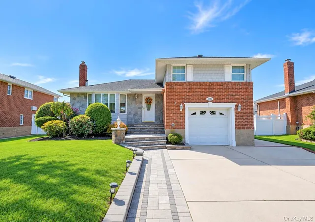 Photo 2 of Single family home for sale at 4044 Meadow Ln, Hempstead, NY 11783 | MLS# 1049559 | Listing updated on 2026-09-26