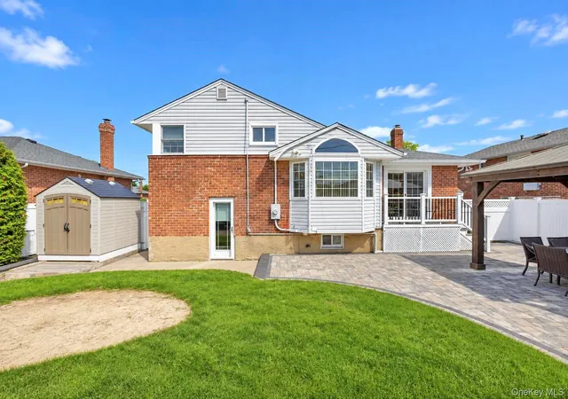 Photo 41 of Single family home for sale at 4044 Meadow Ln, Hempstead, NY 11783 | MLS# 1049559 | Listing updated on 2026-09-26