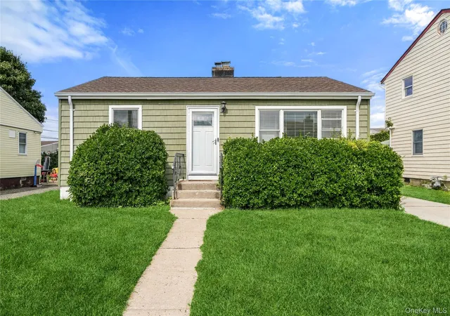 Photo 1 of Single family home for sale at 78 Robert St, Hempstead, NY 11520 | MLS# 1049560 | Listing updated on 2026-10-03