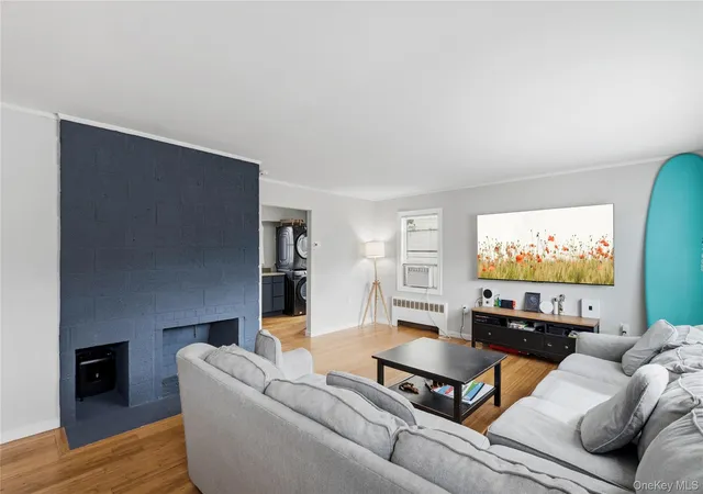 Photo 4 of Single family home for sale at 78 Robert St, Hempstead, NY 11520 | MLS# 1049560 | Listing updated on 2026-10-03
