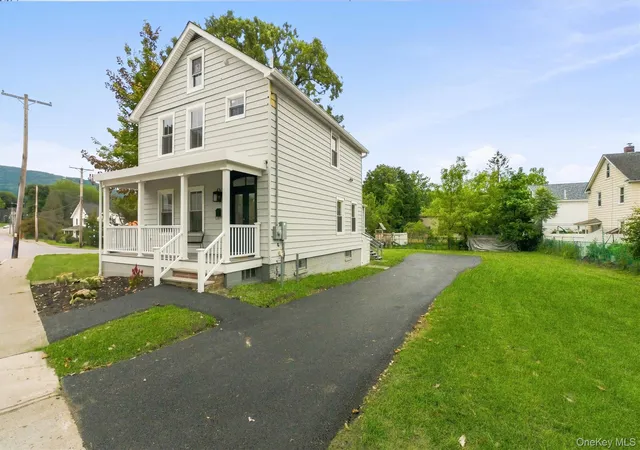 Photo 3 of Single family home for sale at 119 Verplanck Ave, Beacon, NY 12508 | MLS# 1049605 | Listing updated on 2026-10-07