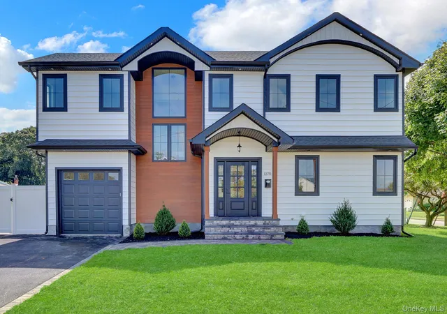 Photo 1 of Single family home for sale at 1370 Noel Ct, Hempstead, NY 11566 | MLS# 1049610 | Listing updated on 2026-09-18