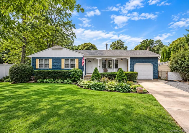Photo 1 of Single family home for sale at 120 Midland Blvd, Brookhaven, NY 11779 | MLS# 1049615 | Listing updated on 2026-09-28