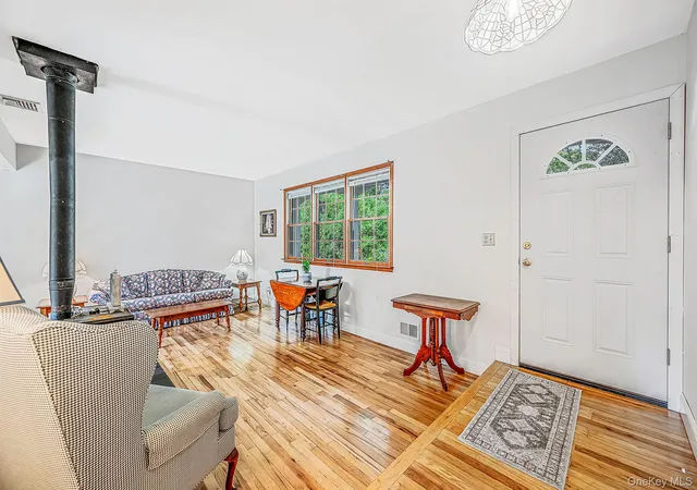 Photo 3 of Single family home for sale at 120 Midland Blvd, Brookhaven, NY 11779 | MLS# 1049615 | Listing updated on 2026-09-28
