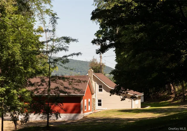 Photo 3 of Single family home for sale at 156 Farm Rd, Copake, NY 12516 | MLS# 1049616 | Listing updated on 2026-10-08