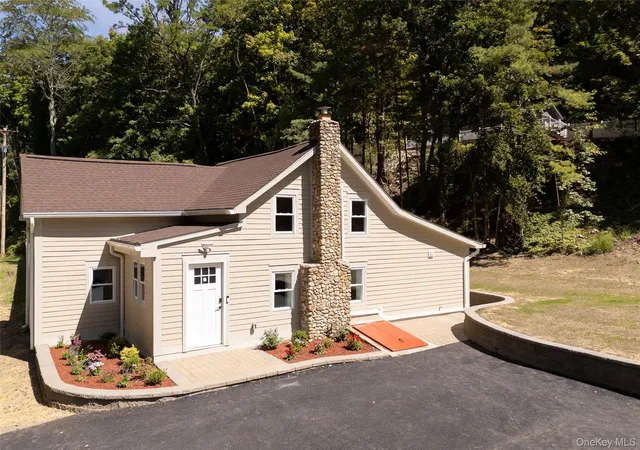 Photo 3 of Single family home for sale at 156 Farm Rd, Copake, NY 12516 | MLS# 1049616 | Listing updated on 2026-10-08