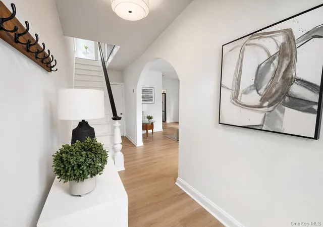 Photo 4 of Single family home for sale at 10 Field St, Peekskill, NY 10566 | MLS# 1049619 | Listing updated on 2026-09-18