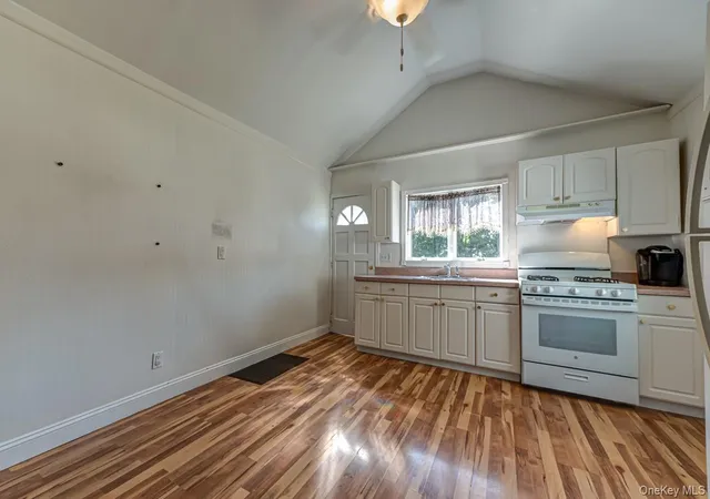 Photo 4 of Single family home for sale at 67 Joseph Pl, Smithtown, NY 11767 | MLS# 1049686 | Listing updated on 2026-09-17