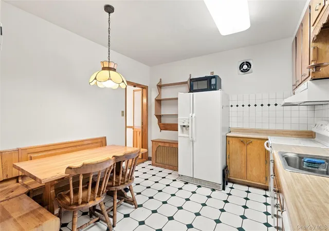 Photo 4 of Single family home for sale at 9413 108th Street, New York, NY 11419 | MLS# 1049693 | Listing updated on 2026-10-28