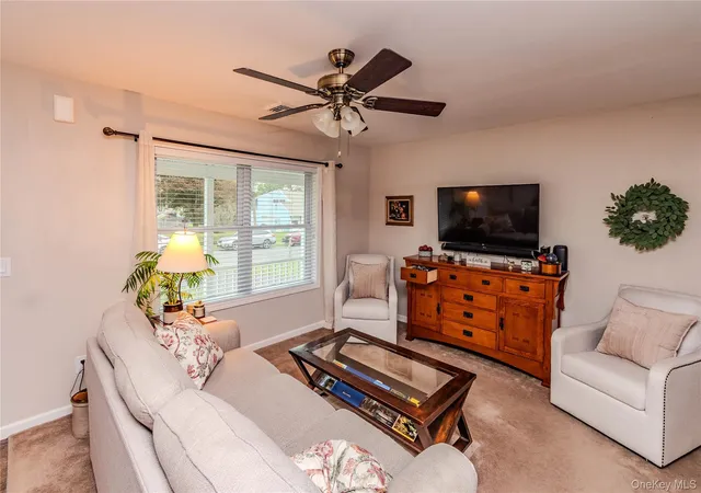 Photo 4 of Single family home for sale at 5 Meadowbrook Dr, Kingston, NY 12401 | MLS# 1049696 | Listing updated on 2026-09-18