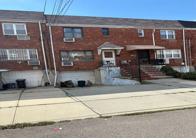 Photo 1 of Single family home for sale at 5250 71st Street, New York, NY 11378 | MLS# 1049755 | Listing updated on 2026-09-12