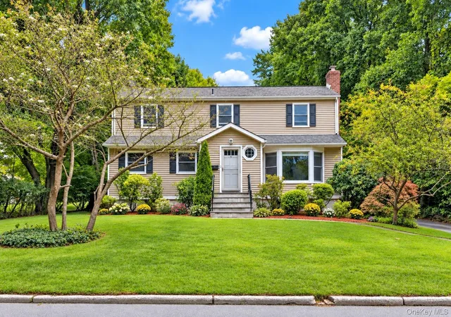 Single family home for sale at 9 Verne Pl, Greenburgh, NY 10530 | MLS# 1049791