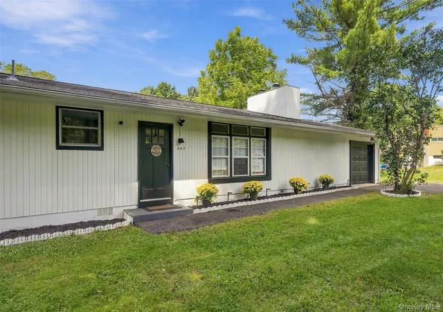 Photo 3 of Single family home for sale at 267 State Route 32 S, New Paltz, NY 12561 | MLS# 1049809 | Listing updated on 2026-09-13