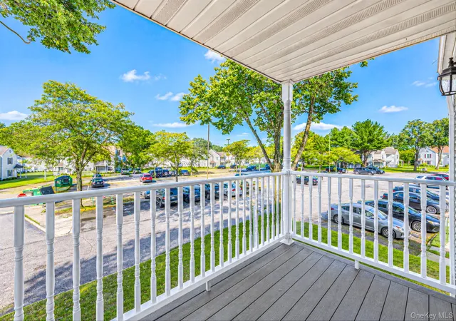 Listing Photo 4 - Condo for sale in building located at 147 Fairview Cir, Brookhaven, NY 11953 - Unit #147