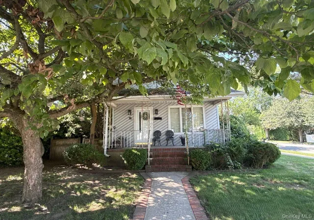 Photo 1 of Single family home for sale at 76 Driving Park Ave, Hempstead, NY 11563 | MLS# 1049856 | Listing updated on 2026-09-12