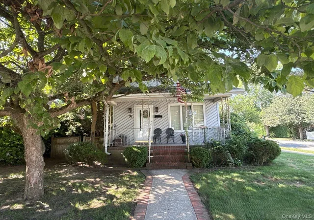 Photo 2 of Single family home for sale at 76 Driving Park Ave, Hempstead, NY 11563 | MLS# 1049856 | Listing updated on 2026-09-12