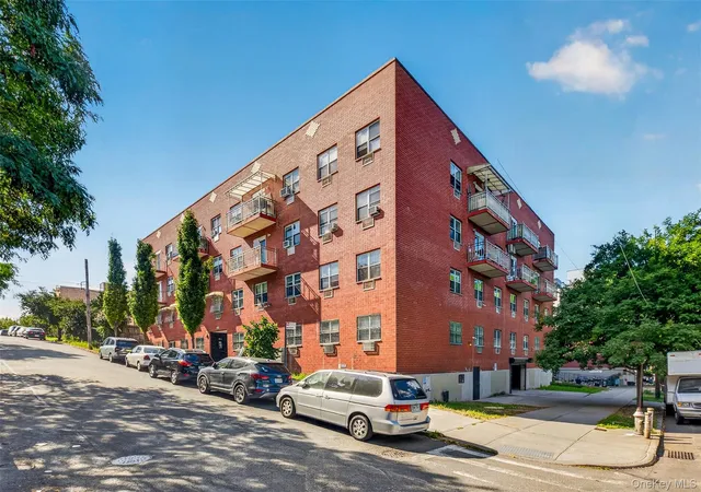 Condo for sale at 11245 39th Avenue #1E, New York, NY 11368 | MLS# 1049879