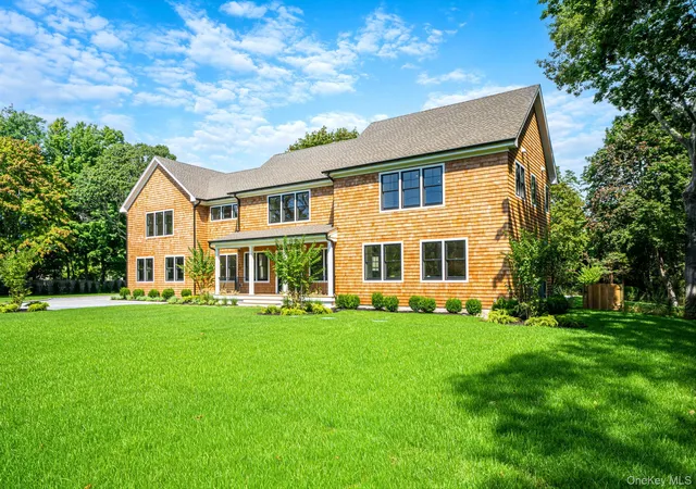 Photo 4 of Single family home for sale at 3 Vail Ave, Southampton, NY 11942 | MLS# 1049938 | Listing updated on 2026-10-06