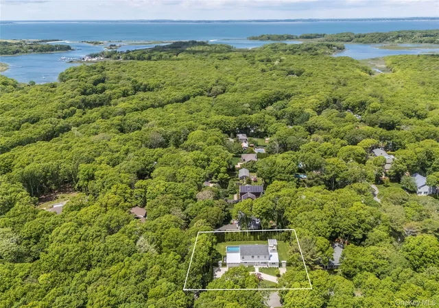 Photo 31 of Single family home for sale at 48 Beechwood Dr, Southampton, NY 11968 | MLS# 1049950 | Listing updated on 2026-10-03