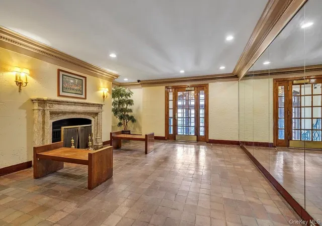Photo 3 of House for sale at 6 Burns St #120, New York, NY 11375 | MLS# 1049957 | Listing updated on 2026-09-18