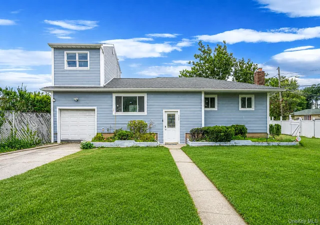 Single family home for sale at 152 Alkier St, Islip, NY 11717 | MLS# 1049960