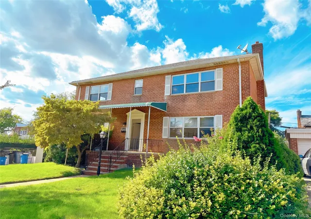 Photo 3 of Multi family home for sale at 200 21 39 Avenue, New York, NY 11361 | MLS# 1049975 | Listing updated on 2026-10-07