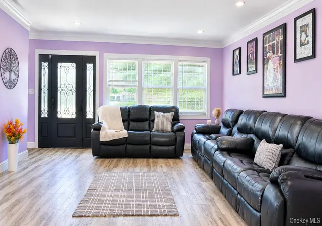 Photo 3 of Single family home for sale at 5 Doolittle Ave, Islip, NY 11717 | MLS# 1050016 | Listing updated on 2026-09-27