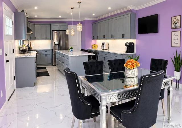 Photo 3 of Single family home for sale at 5 Doolittle Ave, Islip, NY 11717 | MLS# 1050016 | Listing updated on 2026-09-27