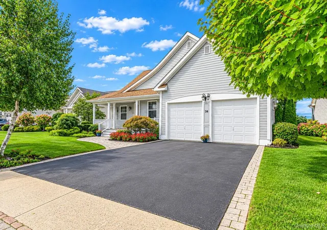 Photo 3 of Single family home for sale at 38 Tyler Dr, Riverhead, NY 11901 | MLS# 1050019 | Listing updated on 2026-10-04