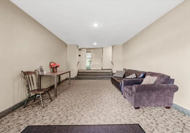 Photo 3 of Condo for sale at 530 Dubois Ave #2C, Hempstead, NY 11581 | MLS# 1050022 | Listing updated on 2026-10-06