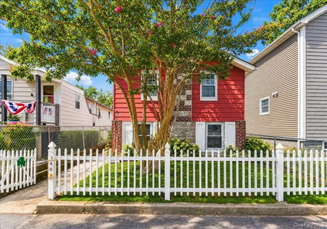 Condo for sale at 86b Edgewater Park #86, New York, NY 10465 | MLS# 1050027
