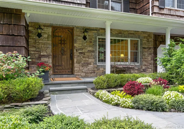 Photo 2 of Single family home for sale at 4 Salt Hay Way, Smithtown, NY 11787 | MLS# 1050030 | Listing updated on 2026-09-13