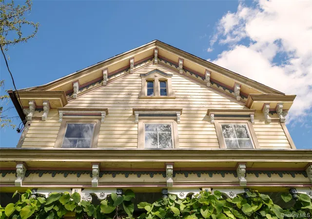 Photo 2 of Single family home for sale at 21 North Rd, Red Hook, NY 12583 | MLS# 1050034 | Listing updated on 2026-09-13