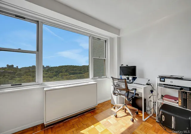 Listing Photo 4 - Condo for sale in The Blue Building located at 2400 Johnson Ave, New York, NY 10463 - Unit #4G