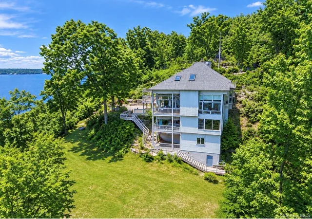 Photo 1 of Single family home for sale at 288 South Blvd, Orangetown, NY 10960 | MLS# 1050041 | Listing updated on 2026-10-01