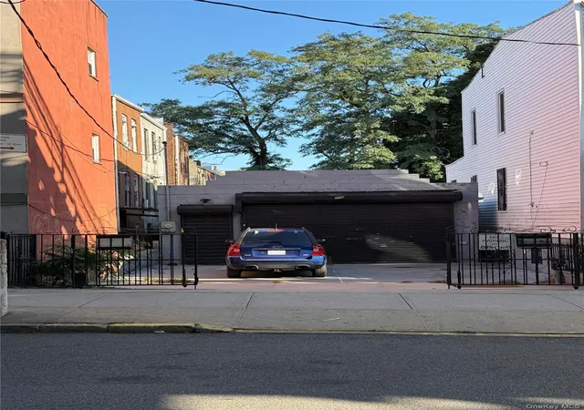 Photo 1 of Land for sale at 775 Livonia Ave, New York, NY 11207 | MLS# 1050048 | Listing updated on 2026-10-05