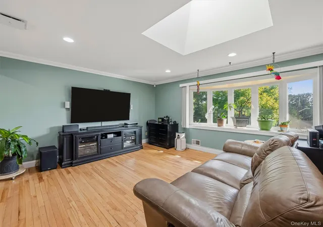Photo 4 of Single family home for sale at 58 Regina Rd, Ramapo, NY 10952 | MLS# 1050049 | Listing updated on 2026-10-07