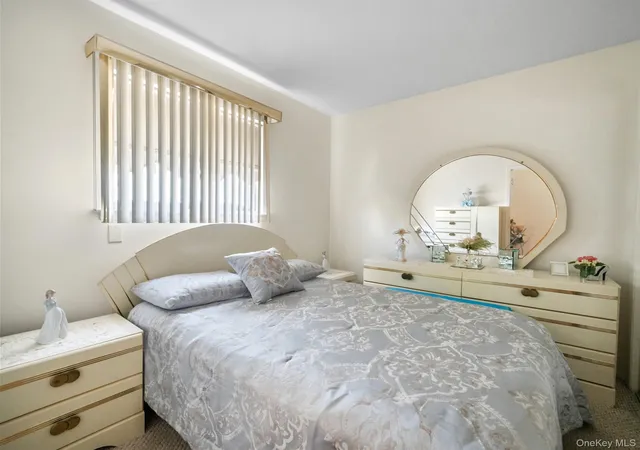 Listing Photo 5 - Condo for sale in building located at 13818 Redding St, New York, NY 11417