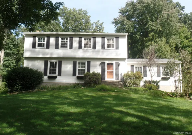 Photo 1 of Single family home for sale at 41 Christine Ct, East Fishkill, NY 12582 | MLS# 1050074 | Listing updated on 2026-09-19