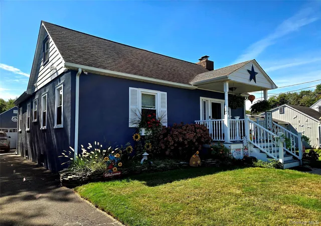 Single family home for sale at 96 Trafalgar Dr, Brookhaven, NY 11967 | MLS# 1050091
