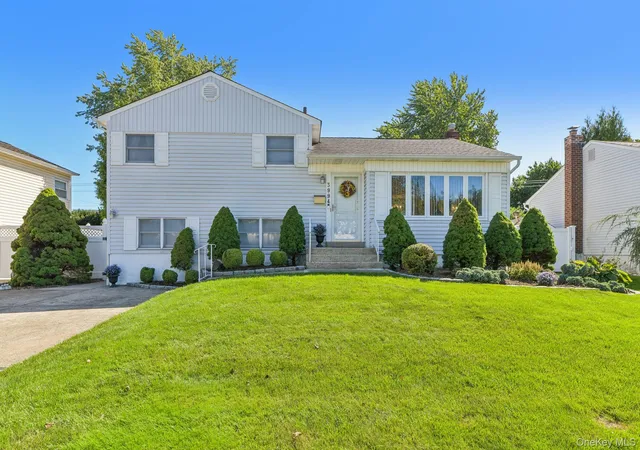 Single family home for sale at 3994 Daleview Ave, Hempstead, NY 11783 | MLS# 1050102