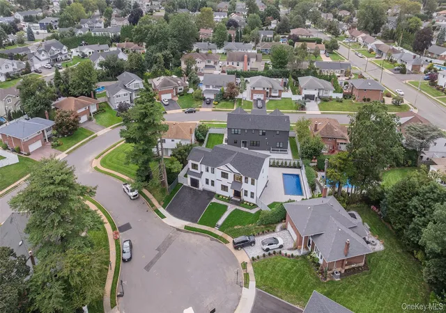 Photo 46 of Mansion for sale at 712 Bach Ct, Hempstead, NY 11590 | MLS# 1050109 | Listing updated on 2026-10-04