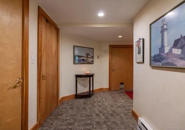 Photo 3 of Single family home for sale at 9 Watch Hl Rd, New Paltz, NY 12561 | MLS# 1050112 | Listing updated on 2026-09-16