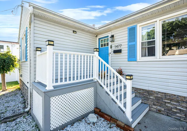 Photo 2 of Sale Pending at 1477 6th Street, West Babylon, NY 11704 | MLS# 1050117 | Listing updated on 2026-10-06