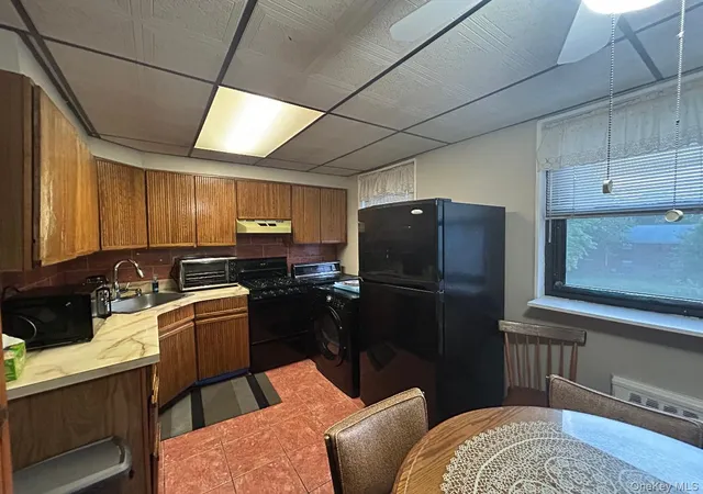 Photo 2 of House for sale at 160-19 17th Avenue #6-400, New York, NY 11357 | MLS# 1050148 | Listing updated on 2026-10-01