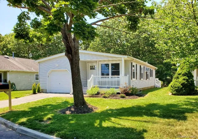 Photo 2 of Condo for sale at 201 Village Cir W, Brookhaven, NY 11949 | MLS# 1050162 | Listing updated on 2026-09-15
