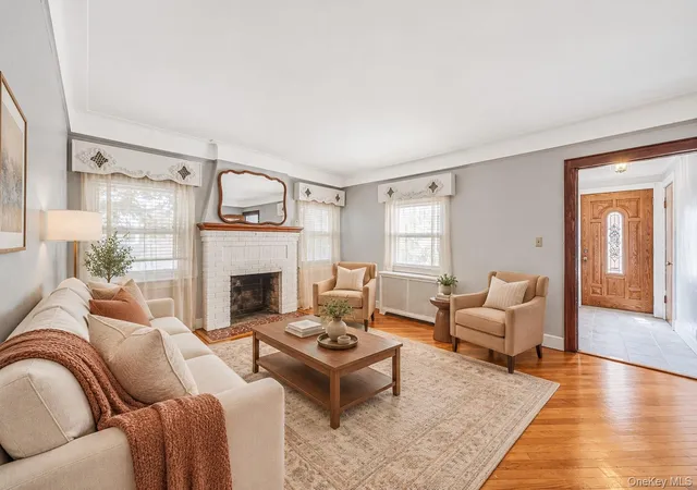 Photo 3 of Single family home for sale at 22 Flint Ave, Hempstead, NY 11550 | MLS# 1050198 | Listing updated on 2026-09-16