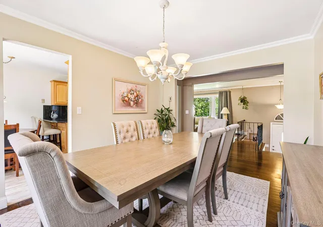 Photo 4 of Single family home for sale at 34 Glenside Dr, Clarkstown, NY 10956 | MLS# 1050216 | Listing updated on 2026-09-19